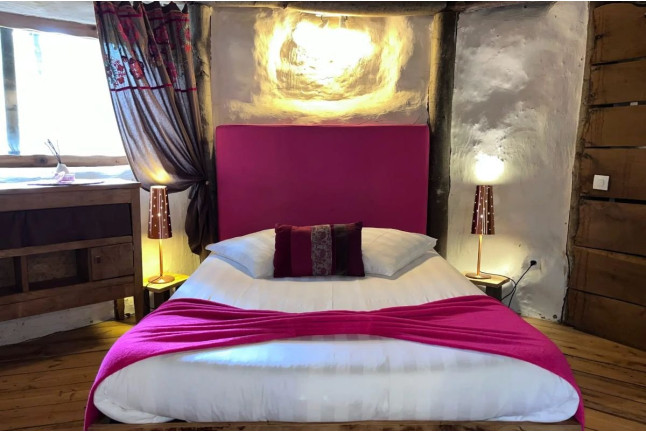 Séjour Insolite : Nuit dans La Cachette des Fées avec Accès au Spa Norvégien et Massage Californien ou Ayurvédique (Fère-en-Tardenois, Aisne - 02)