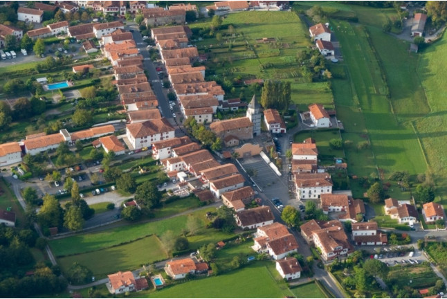 Baptême de l'Air "Premiers Pas" en Paramoteur (Saint-Pée-sur-Nivelle, Pyrénées-Atlantiques - 64)