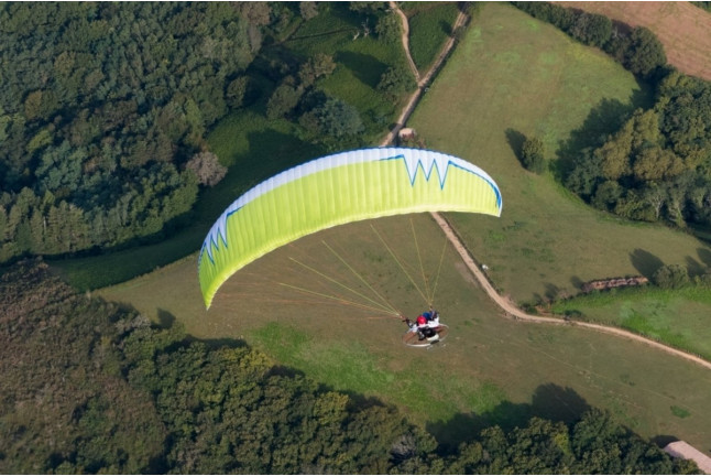 Baptême de l'Air "Premiers Pas" en Paramoteur (Saint-Pée-sur-Nivelle, Pyrénées-Atlantiques - 64)