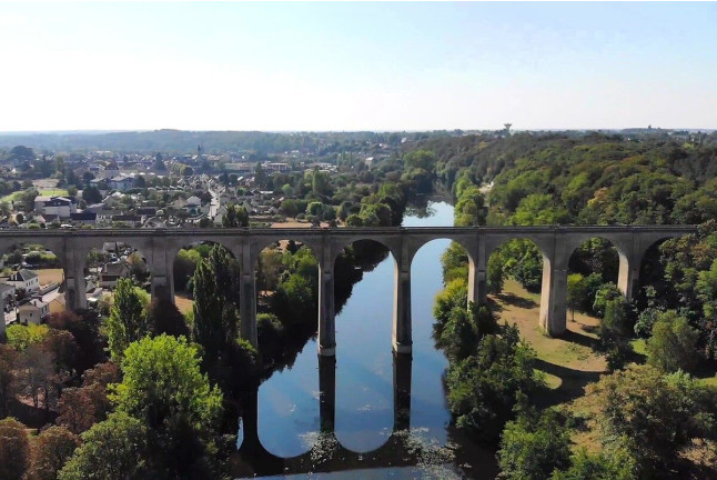Saut à l'Élastique au Viaduc de l'Auzon ou Viaduc du Blanc (Indre - 36)