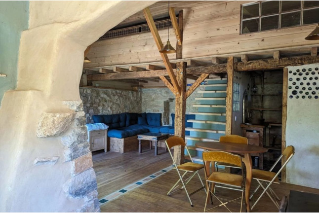 Séjour en Logement Insolite : 2 Nuits dans une Maison Organique à La Mauvaise Herbe (Barjols, Var - 83)