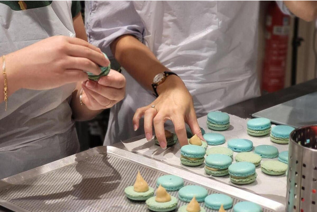 Atelier de Macarons à Domicile pour deux (Île-de-France)