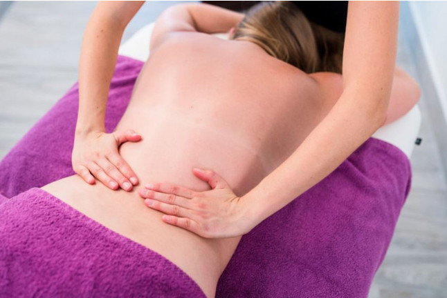 Massage avec Spa, Jacuzzi et Hammam Privatifs et accès à la Piscine pour deux à l'Espace Zen'Ing (Gondecourt, Nord - 59)