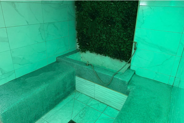 Massage Relaxant aux huiles essentielles à Green Beauty Center (Nice, Alpes-Maritimes - 06)