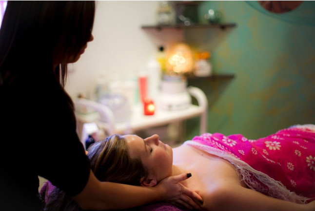 Massage Modelage Oriental avec Perles de Beauté et Spa (Béziers, Hérault - 34)