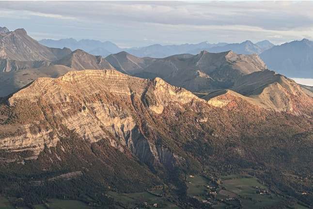Vol en Montgolfière au-dessus des Alpes du Sud (Tallard, Hautes-Alpes - 05)