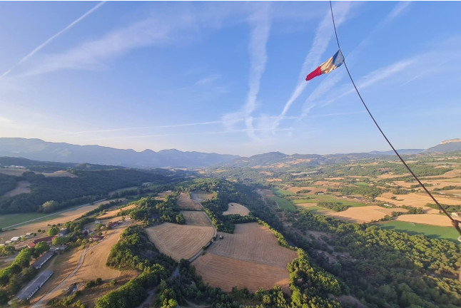 Vol en Montgolfière au-dessus des Alpes du Sud (Tallard, Hautes-Alpes - 05)