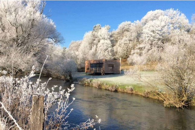 Séjour Insolite : 2 Nuits dans le Cube avec Accès au Bain Nordique au Domaine Pont Roche & Spa (Frénois, Bourgogne - 21)