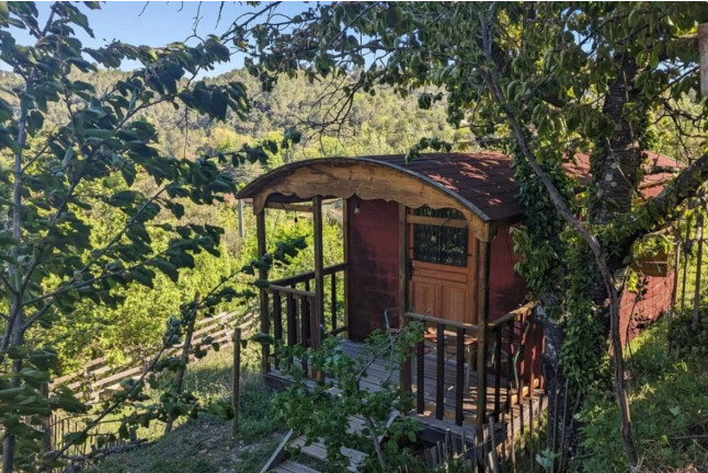 Séjour Insolite : 2 Nuits dans une Roulotte à La Mauvaise Herbe (Barjols, Var - 83)