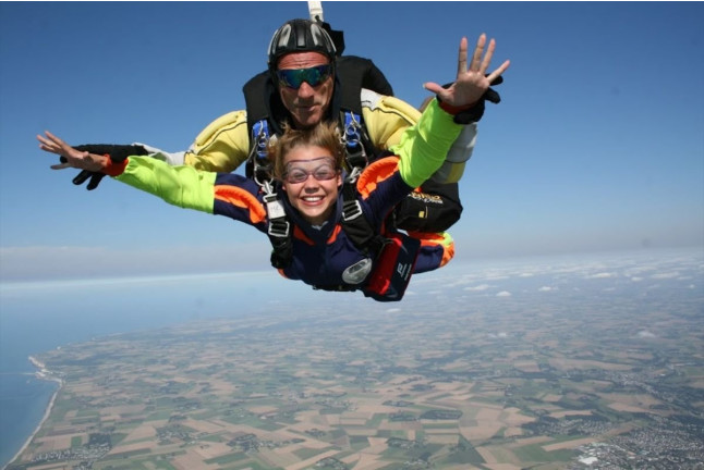 Saut en Parachute Tandem avec Photos et Vidéo Embarquée (Le Havre, Normandie - 76)