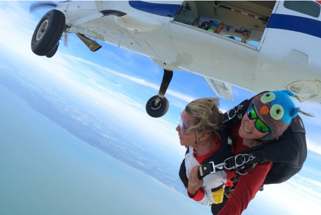 Saut en Parachute Tandem avec Photos et Vidéo Embarquée (Le Havre, Normandie - 76)