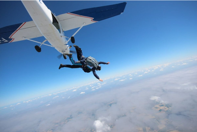 Saut en Parachute Tandem avec Vidéo (Lens / Bénifontaine, Pas-de-Calais - 62)