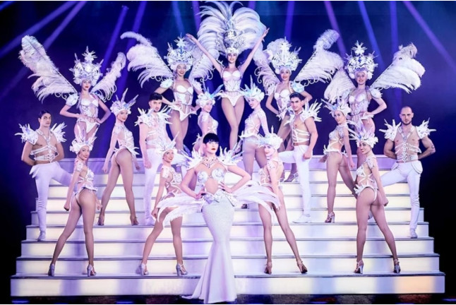 Spectacle du Paradis Latin avec Dîner et Champagne (Paris, Île-de-France - 75)