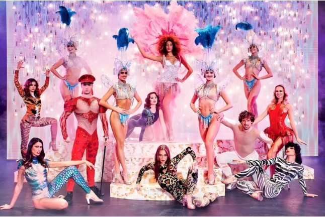 Spectacle du Paradis Latin avec Dîner et Champagne (Paris, Île-de-France - 75)
