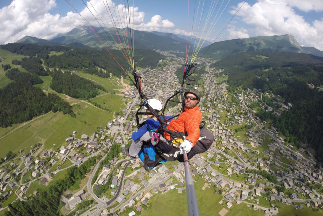 Vol Biplace en Parapente dans les Alpes (Morzine, Haute-Savoie - 74)