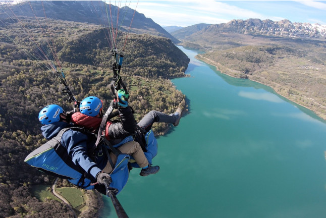 Vol en parapente avec vidéo (Huesca, Espagne)