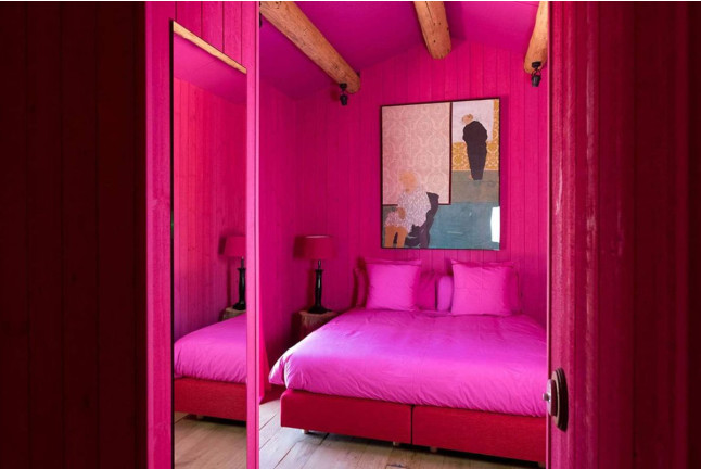 Séjour Romantique avec Repas et Visite de la Cave au Château et Village Castigno 5* (Assignan, Hérault - 34)