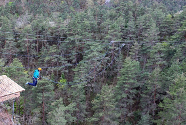 Saut Pendulaire (Millau, Aveyron - 12)