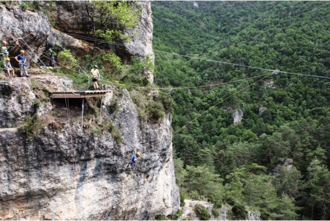 Saut Pendulaire (Millau, Aveyron - 12)