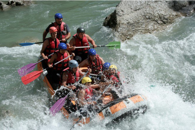Descente en Rafting (Castellane, Alpes-de-Haute-Provence - 04)