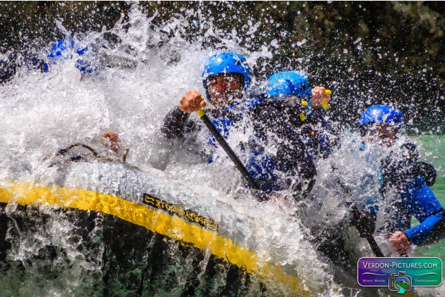 Rafting dans les Gorges du Verdon (Castellane, Alpes-de-Haute-Provence - 04)