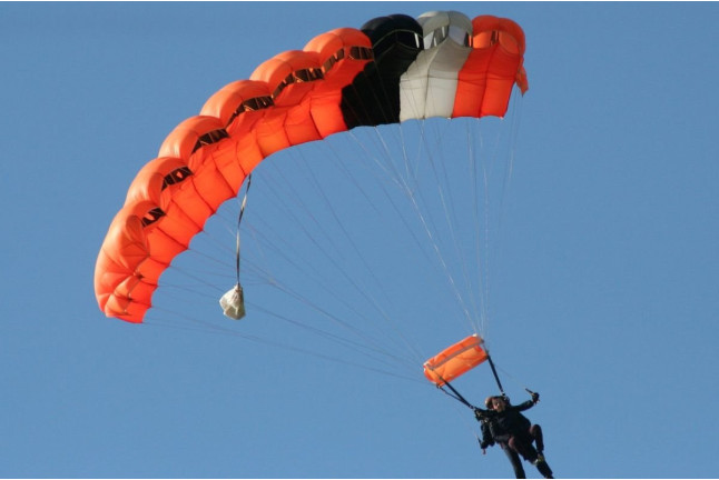 Saut en Parachute Tandem (Lens / Bénifontaine, Pas-de-Calais - 62)
