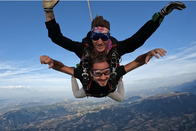 Saut en Parachute Tandem (Tallard, Hautes-Alpes - 05) 