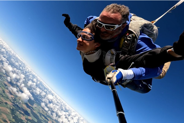 Saut en Parachute Tandem (Tours, Indre-et-Loire - 37)