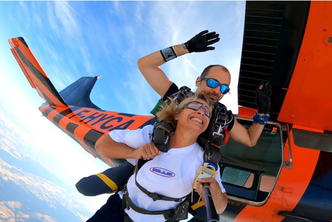 Saut en Parachute Tandem (Auxerre / Troyes)