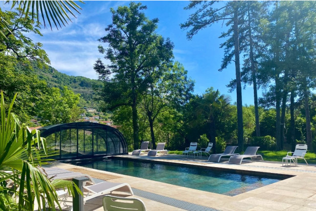 Séjour en Gîte avec Spa Privatif et Menu Traiteur complet au Domaine Le Vaxergues (Saint-Affrique, Aveyron- 12)