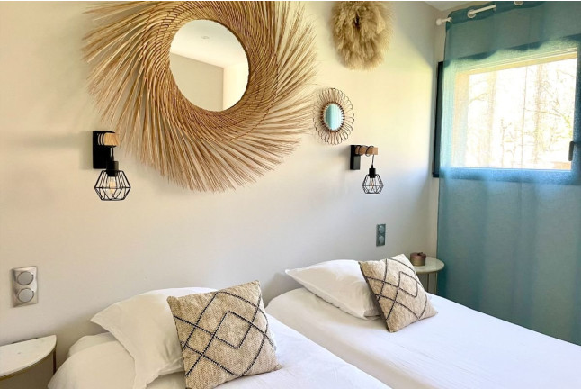 Séjour en Gîte avec Spa Privatif et Menu Traiteur complet au Domaine Le Vaxergues (Saint-Affrique, Aveyron- 12)