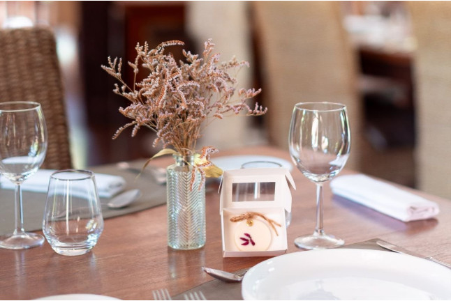 Séjour Romantique "J'ai fait un rêve" avec Petit-déjeuner, Dîner, Champagne et Massage au Disini Hôtel-Restaurant 4* (Castries, Hérault - 34)