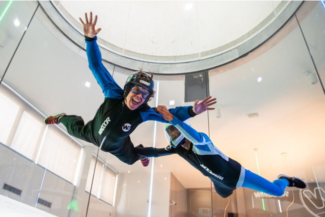 Simulateur de Chute Libre Indoor pour Adultes (Empuriabrava, Espagne)