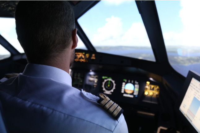 Simulation de Vol de Ligne Airbus A320 et Cours de Cuisine avec Dîner des Ateliers Relief (Toulouse, Haute-Garonne - 31)