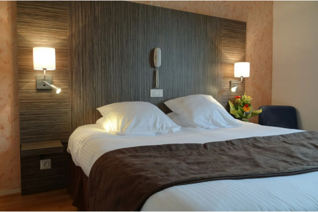 Séjour en Junior Suite avec Dîner et Spa à L'Hôtel des Thermes (Castéra-Verduzan, Gers - 32)