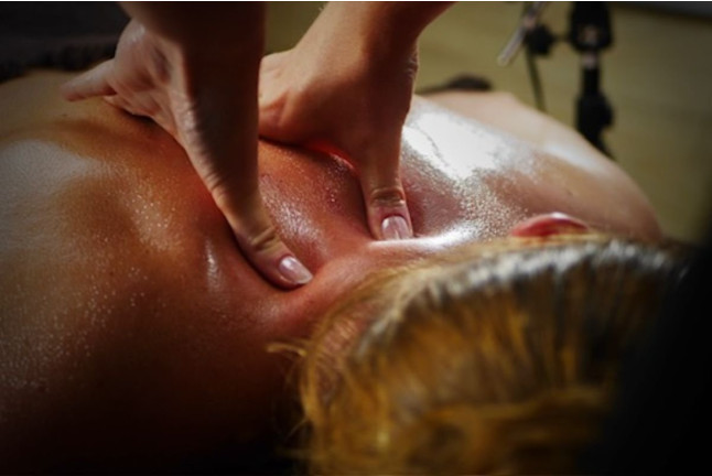 Forfait Institut du Cours au Spa Hammam avec Gommage Éclat et Rituel au choix (Aix-en-Provence, Bouches-du-Rhône - 13)