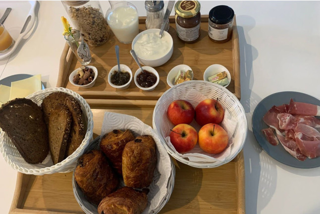 Séjour en Chambre d'Hôtes avec Petit Déjeuner, Spa Privatif, Champagne et Amuse-Bouches à la Bulle d'Eden (Bayonne, Nouvelle-Aquitaine - 64)