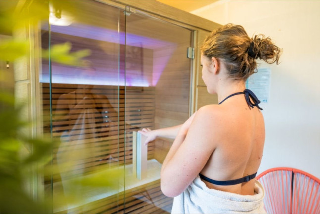 Accès Privatif au Spa avec Jacuzzi et Sauna pour deux à La Ferme des Épis (Ouffières, Calvados - 14)