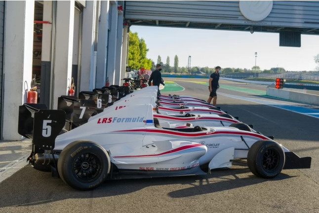 Stage Conduite Formule Renault Circuit Magny-Cours Piste Club (Magny-Cours, Nièvre - 58)