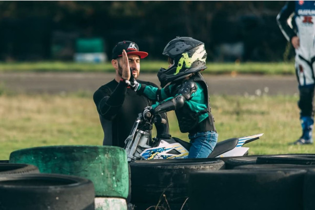 Stage d’Initiation au Pilotage de Moto sur Circuit pour Enfants (Dreux, Eure-et-Loir - 28) 