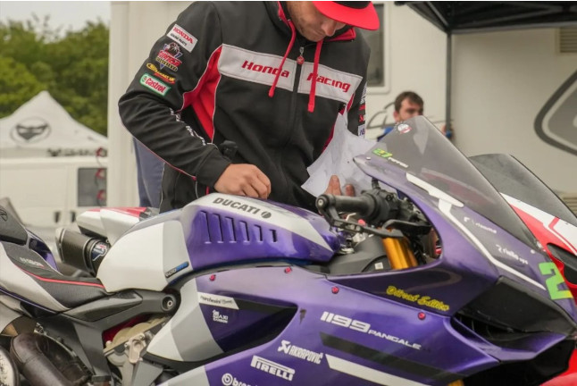 Journée Stage de Pilotage Moto pour Novices sur le Circuit de Bresse (Frontenaud, Saône-et-Loire - 71)