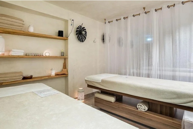 Spa en Couple Privatisé avec Gommage à Sea Side Spa (Bagnolet, Seine-Saint-Denis - 93)