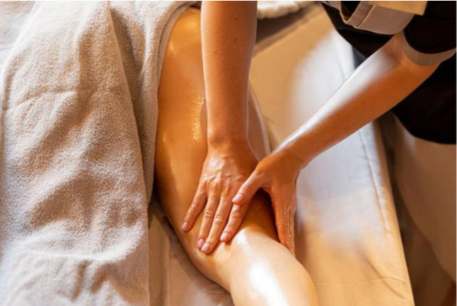 Massage Deep Tissue avec Huiles Essentielles au Bzen Thai Spa (Paris, Île-de-France - 75)