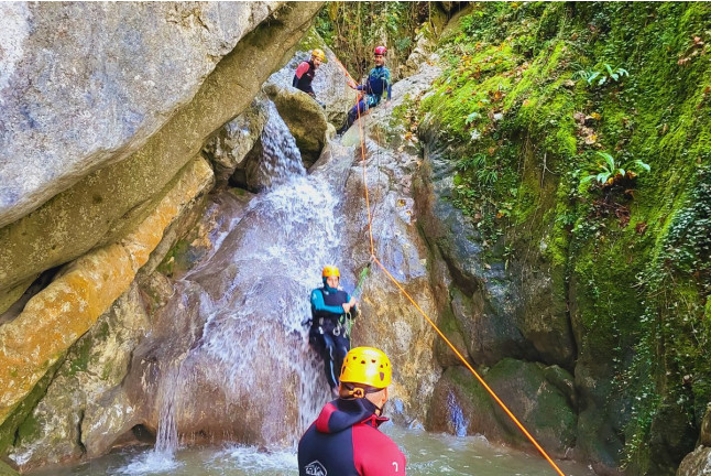 Canyoning dans les Alpes (Grenoble, Isère - 38)