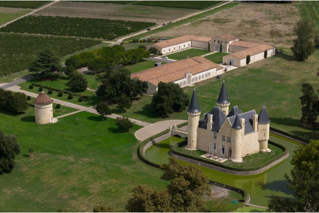 Visite du Château d’Agassac avec Pique-nique et Dégustation de Vins pour deux (Ludon-Médoc, Gironde- 33)