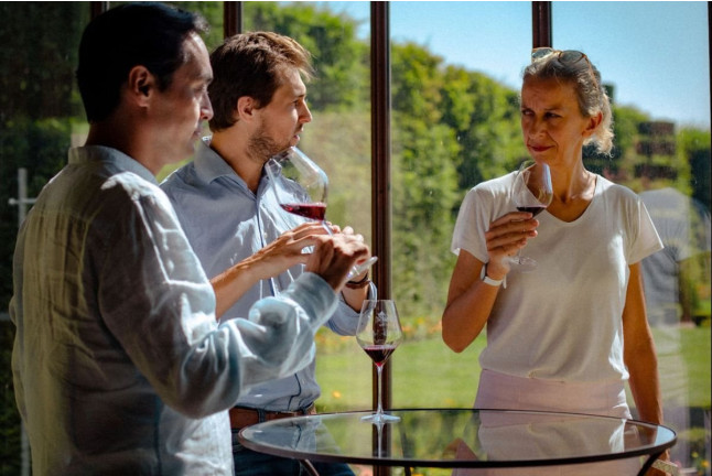 Visite Privée d’une Journée des Vignobles du Beaujolais en Duo (Lyon, Rhône-Alpes - 69) 