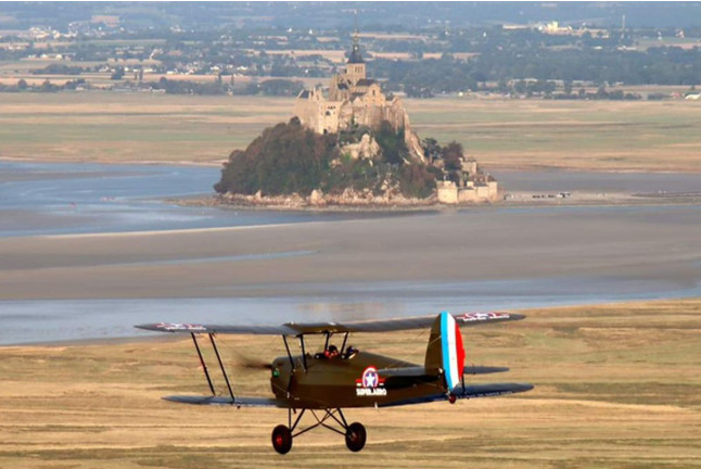 Vol en Biplan Stampe (Saint-Malo/Dinard, Côte d'Emeraude et Baie du Mont Saint Michel, Ille-et-Vilaine - 35)