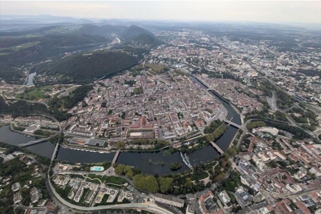 Vol en Montgolfière au-dessus de Besançon et Vesoul (Echenoz-le-Sec, Haute-Saône - 70)