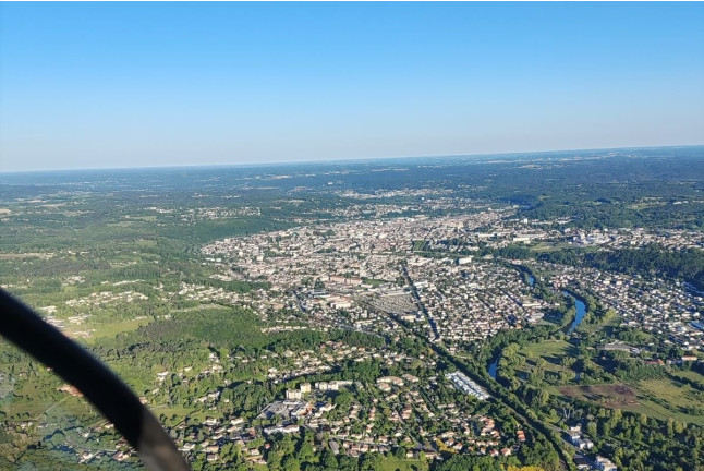 Vol en ULM 3 axes Skylark (Boulazac Isle Manoire, Dordogne- 24)
