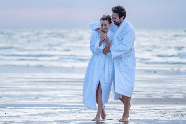 Week-end Évasion Marine avec Petit-déjeuner et 6 Soins au Prévithal Hôtel de la Baie 4* Thalasso et Spa Marin (Donville-les-Bains, Normandie - 50)